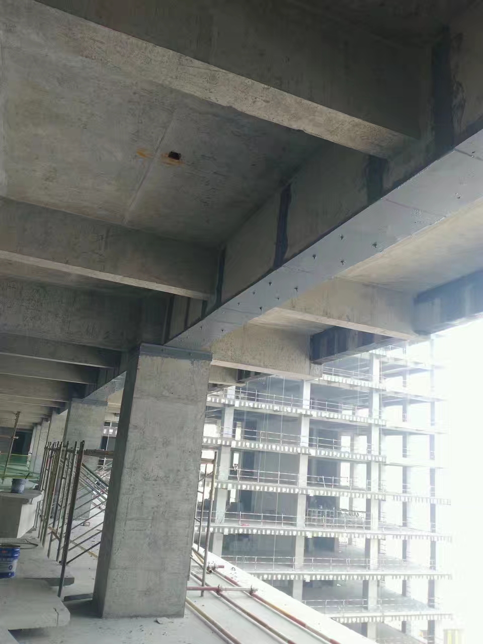 旌阳房屋加固的费用高吗？